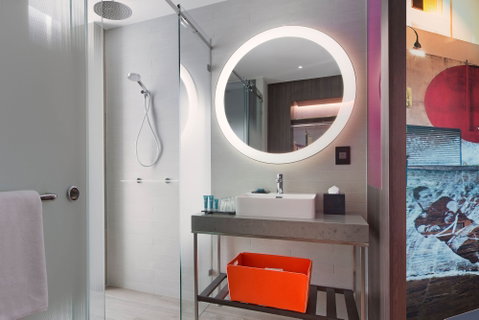 Aloft Perth - Palm Beach Accommodation 5