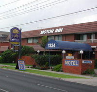 Hume Villa Motor Inn - Palm Beach Accommodation