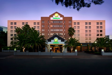 Holiday Inn Parramatta - Palm Beach Accommodation 0
