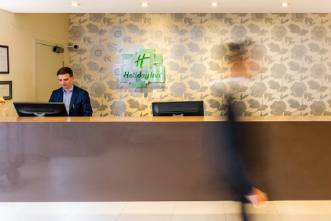 Holiday Inn Parramatta - Palm Beach Accommodation 3