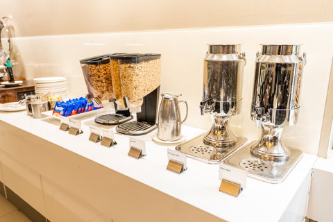 Holiday Inn Parramatta - Palm Beach Accommodation 12