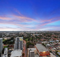 Astra Apartments Parramatta - Skyrise - Palm Beach Accommodation