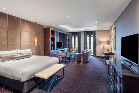 Gambaro Hotel - Palm Beach Accommodation 14