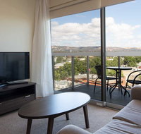 Hume Serviced Apartments - Palm Beach Accommodation