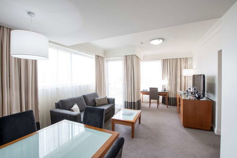 Majestic Roof Garden Hotel - Palm Beach Accommodation 7