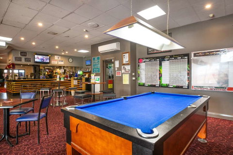 Nightcap at Hendon Hotel - Palm Beach Accommodation 8