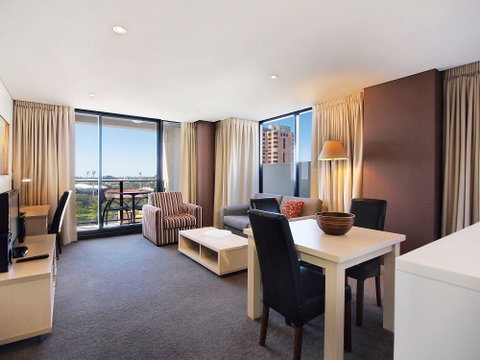 Oaks Horizons Hotel - Palm Beach Accommodation 4