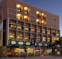 Adelaide Riviera Hotel - Palm Beach Accommodation