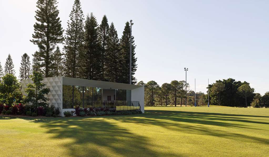 Ernest QLD Palm Beach Accommodation