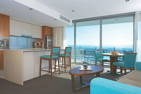 Wyndham Surfers Paradise Resort - Palm Beach Accommodation 8
