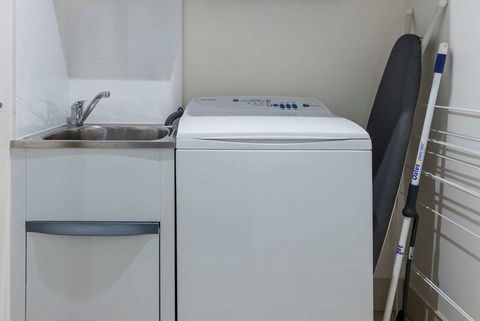 Wyndham Surfers Paradise Resort - Palm Beach Accommodation 17