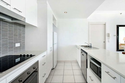 ULTIQA Freshwater Point Resort - Palm Beach Accommodation 8