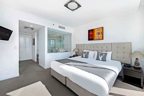 ULTIQA Freshwater Point Resort - Palm Beach Accommodation 10