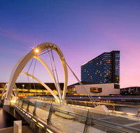 Pan Pacific Melbourne - Palm Beach Accommodation