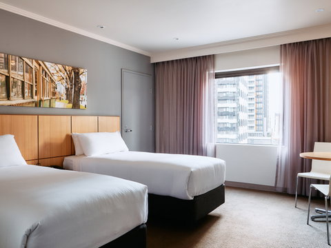 Mercure Melbourne Southbank - Palm Beach Accommodation 6