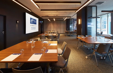 Holiday Inn Express Melbourne Southbank - Palm Beach Accommodation 17