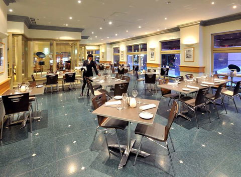 Stamford Plaza Melbourne - Palm Beach Accommodation 12