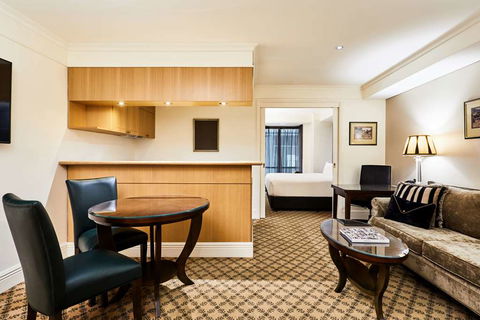 Stamford Plaza Melbourne - Palm Beach Accommodation 14