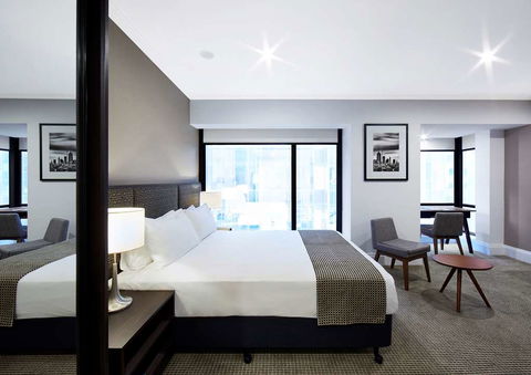 Stamford Plaza Melbourne - Palm Beach Accommodation 5