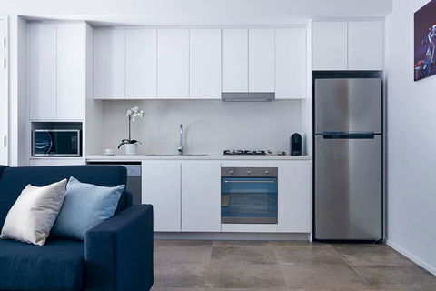 Veriu Camperdown - Palm Beach Accommodation 7