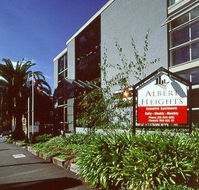 Albert Heights Service Apts - Palm Beach Accommodation