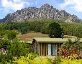 Silver Ridge Retreat - Palm Beach Accommodation 0