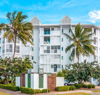201 Lake Street - Cairns - Palm Beach Accommodation