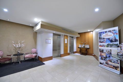 Seasons Darling Harbour - Palm Beach Accommodation 2