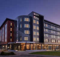 Hilton Garden Inn Albany - Palm Beach Accommodation