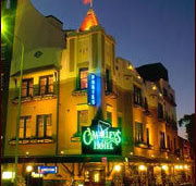 O'Malleys Hotel - Palm Beach Accommodation