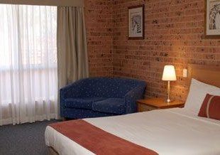 Akuna Motor Inn - Palm Beach Accommodation 0