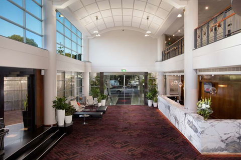 Rydges Parramatta - Palm Beach Accommodation 2