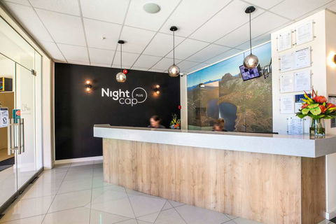 Gateway Hotel By Nightcap Plus - Palm Beach Accommodation 1