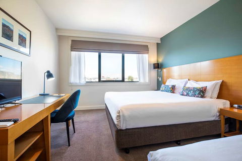 Gateway Hotel By Nightcap Plus - Palm Beach Accommodation 2