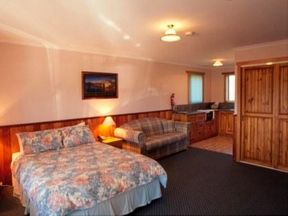 Kentish Hills Retreat - Palm Beach Accommodation 1