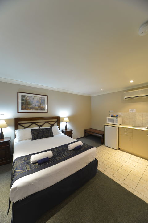 Wattle Grove Motel - Palm Beach Accommodation 2