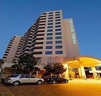 Central Dockside Apartment Hotel - Palm Beach Accommodation