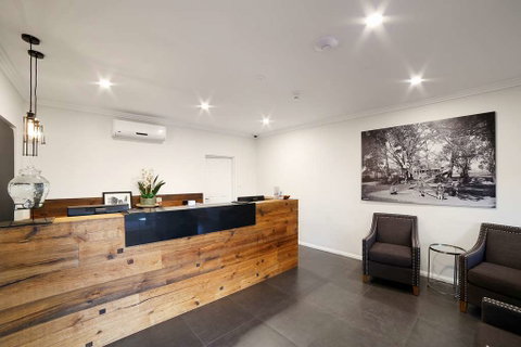Best Western Plus Bolton on the Park - Palm Beach Accommodation 1