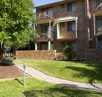 Toowong Villas - Palm Beach Accommodation