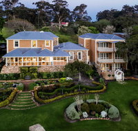 Grand Mercure Basildene Manor - Palm Beach Accommodation