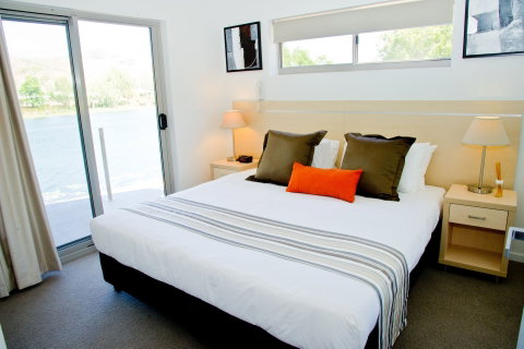 Itara & Jacana Apartments - Palm Beach Accommodation 6