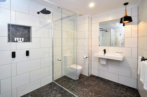 Hotel Grand Chancellor Townsville - Palm Beach Accommodation 5