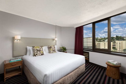 Rydges Southbank Townsville - Palm Beach Accommodation 13