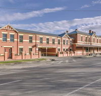 Lake Inn Ballarat - Palm Beach Accommodation