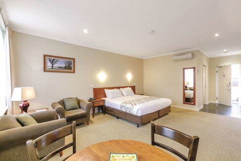 Lake Inn Ballarat - Palm Beach Accommodation 14