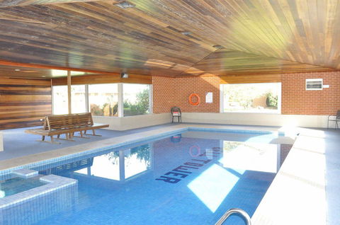 Bell Tower Inn - Palm Beach Accommodation 3