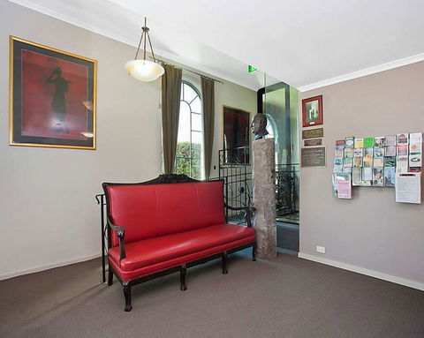 Quality Inn & Suites Menzies - Palm Beach Accommodation 3