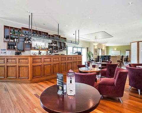 Quality Inn & Suites Menzies - Palm Beach Accommodation 12