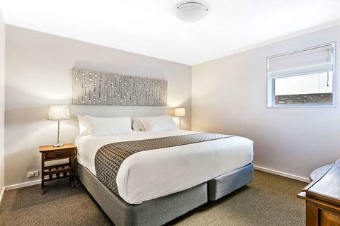 Quality Inn & Suites Menzies - Palm Beach Accommodation 13