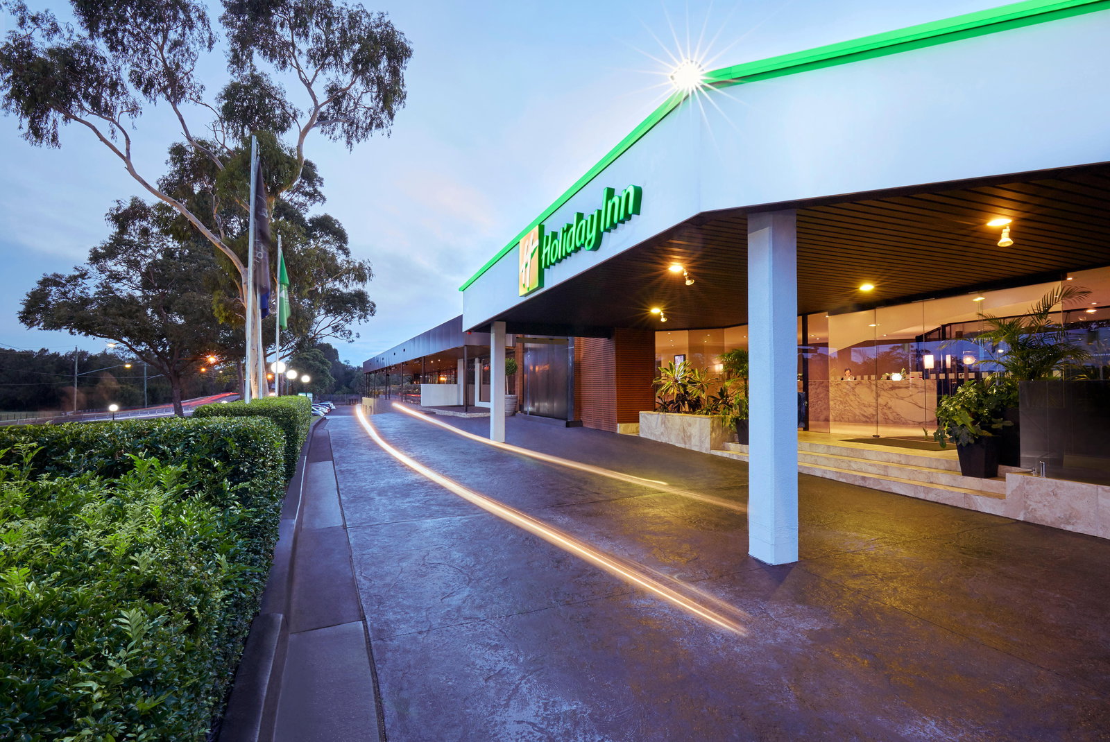 Hoxton Park NSW Palm Beach Accommodation